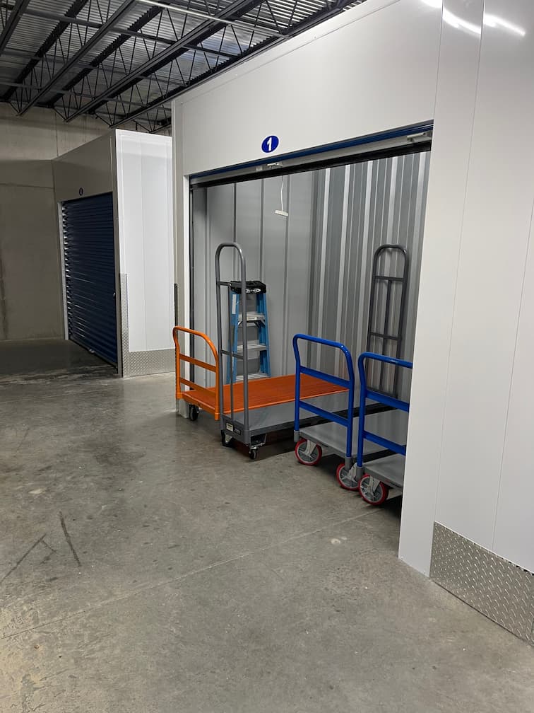Clean, Well-Lit Storage with Climate-Control and 24/7 CCTV in Jefferson City, TN 37760